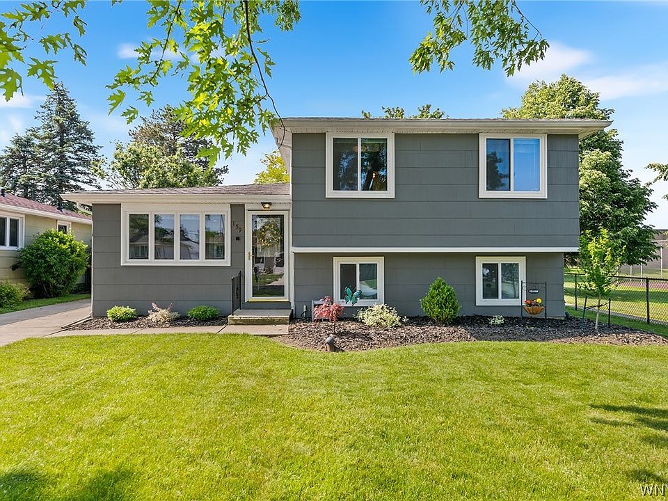 1st image of 159 Basswood Dr