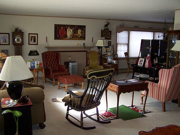 4th image of 1177 Nelson Dr