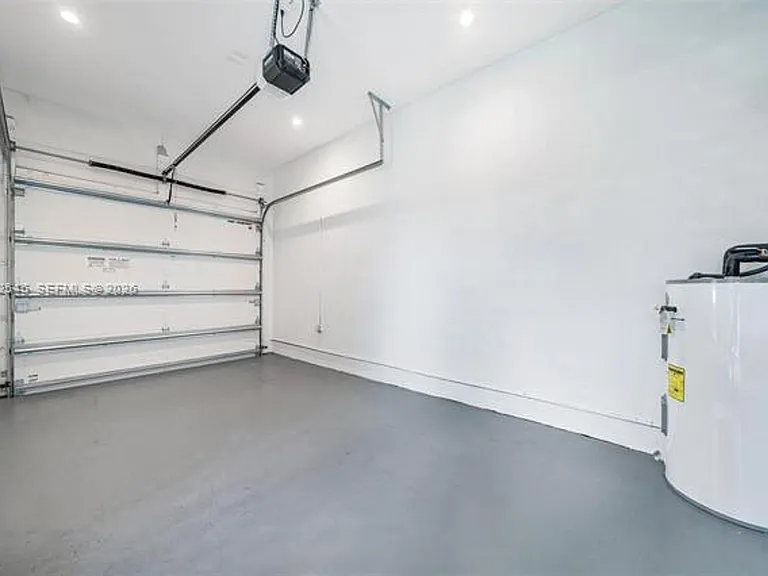 2937 SW 21st St #Townhouse 1 — Photo 29