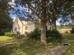 105 Church St, Dixie, GA 31629