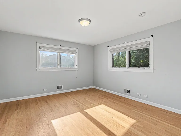 905 S Harrison St — Photo 10