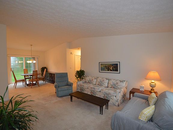 2nd image of 7107 Tallwood Ct
