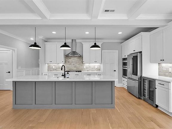 3rd image of 1076 Wood Duck Ln