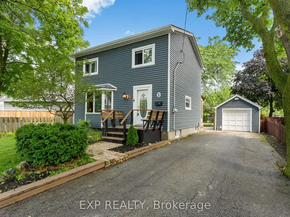 3 Winnifred Ave, Saint Catharines, ON L2M 5X2