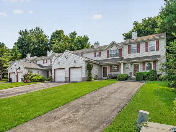 81 Lois Lane, Monroe, NY 10950