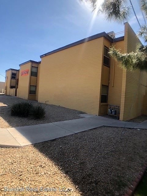 1st image of 2507 W Maryland Ave APT 106
