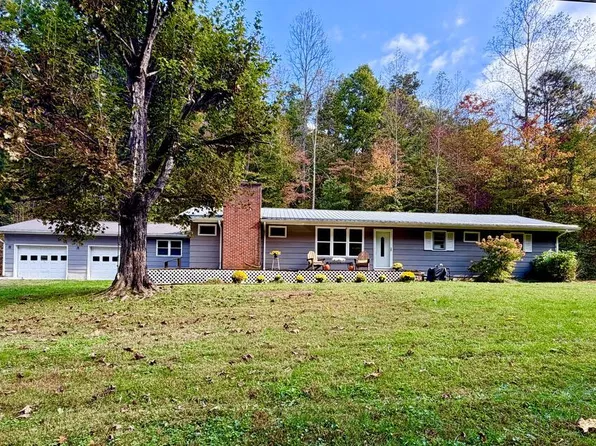 253 Barnett Rd, Salyersville, KY 41465
