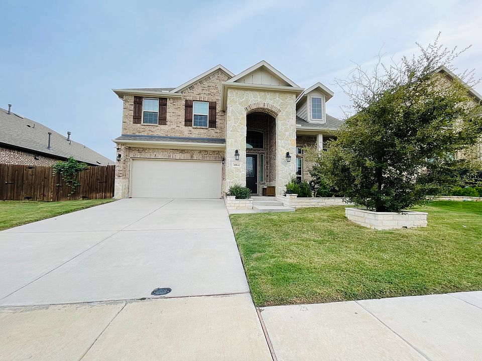 1st image of 10841 Brownwood Pl
