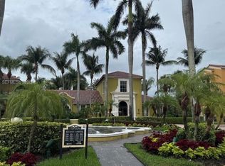2401 W Preserve Way APT 102, Hollywood, FL 33025