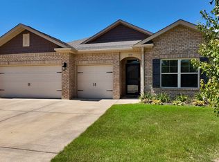 320 Addison Ct, New Market, AL 35761