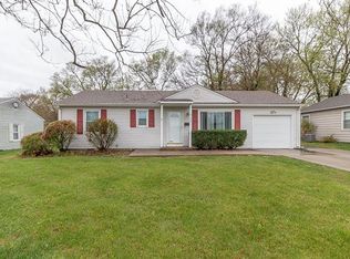 7140 Walmer St, Overland Park, KS 66204