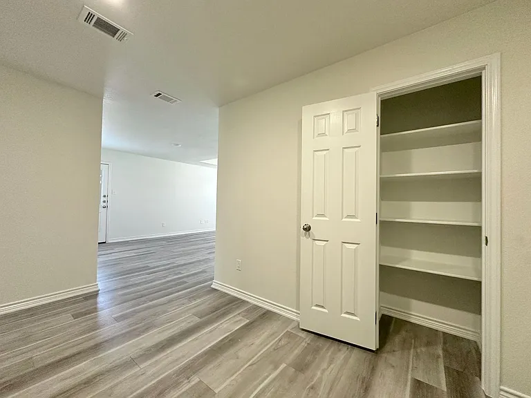 1608 Pima Trl — Photo 12