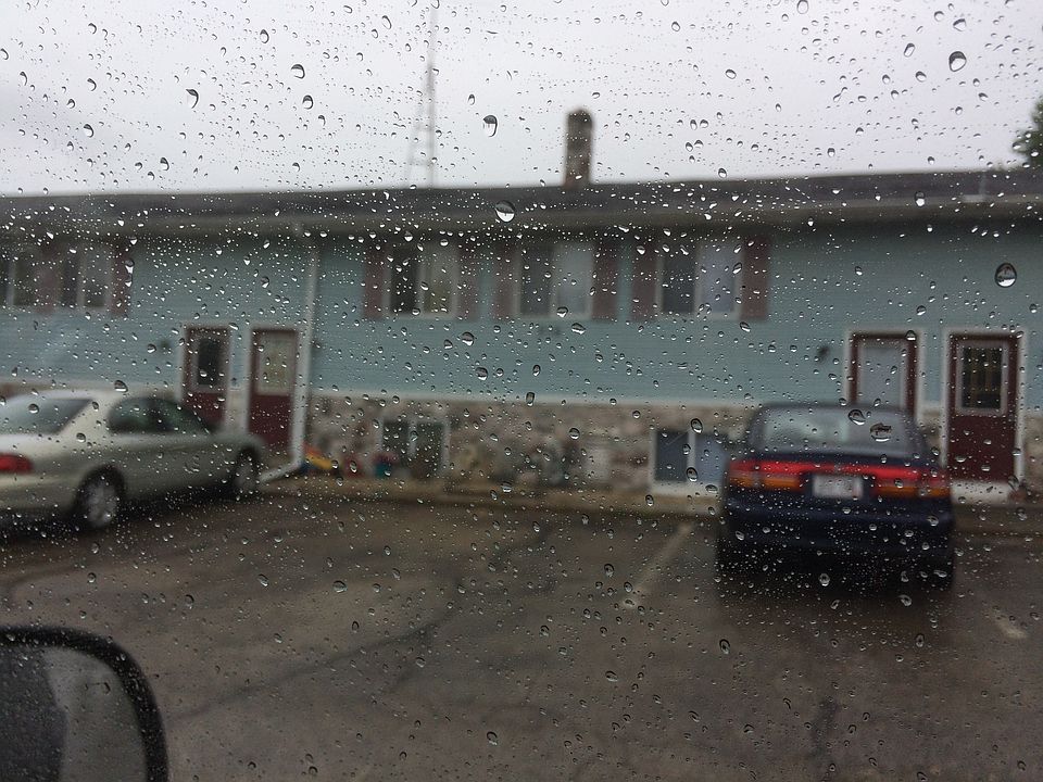 2nd image of 316 E Northwater St APT 2