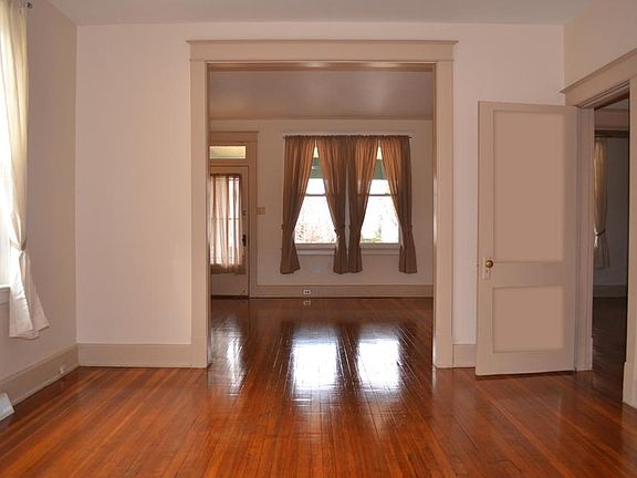 2nd image of 2330 Cleveland Blvd #A