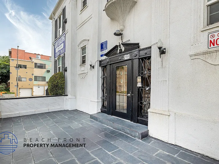 3900 Ingrahm St. — Photo 19