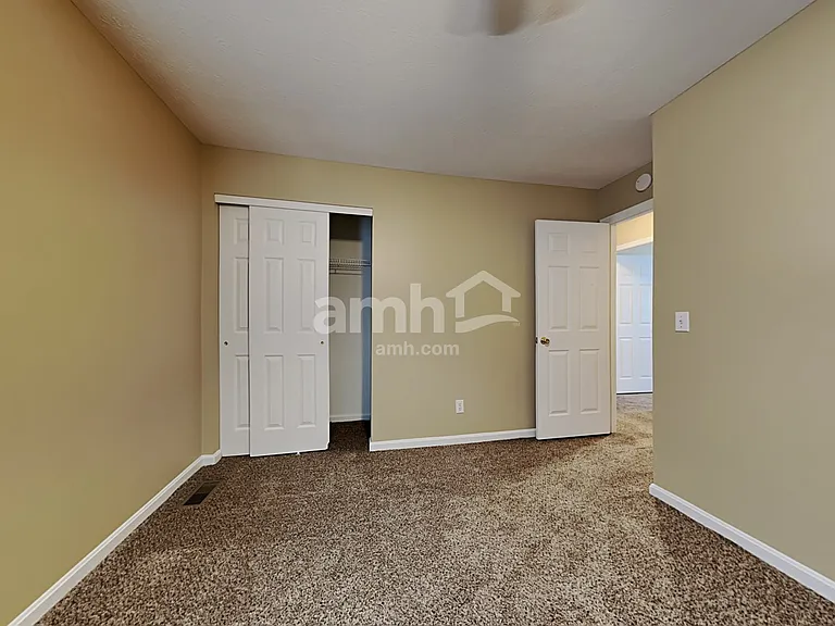 618 Fox Chase Way — Photo 20