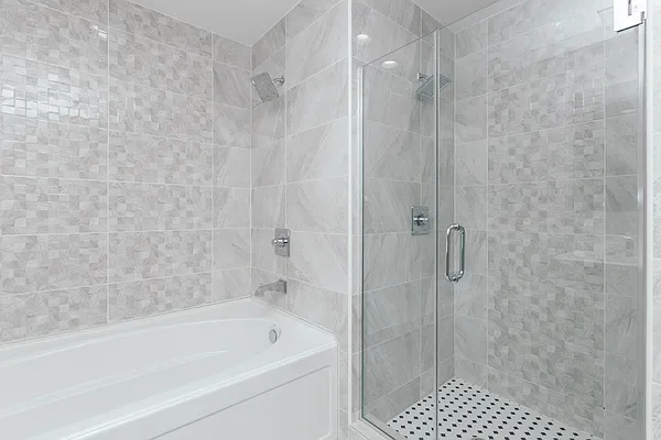 Bathroom, photo 2
