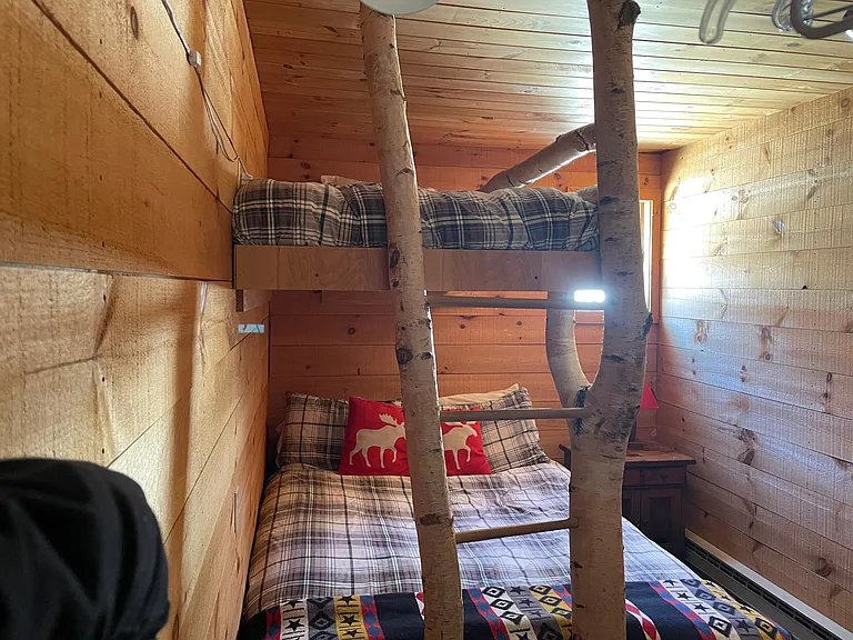Birch Bedroom Queen _ Single 2nd floor