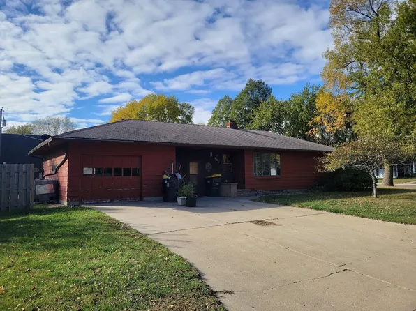 441 Washington St, Walnut Grove, MN 56180