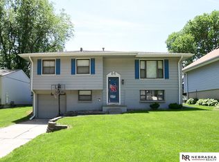 13973 Polk St, Omaha, NE 68137