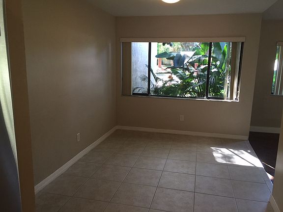 4th image of 152 Dublin Dr