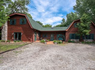 24536 W Bluff Rd, Channahon, IL 60410