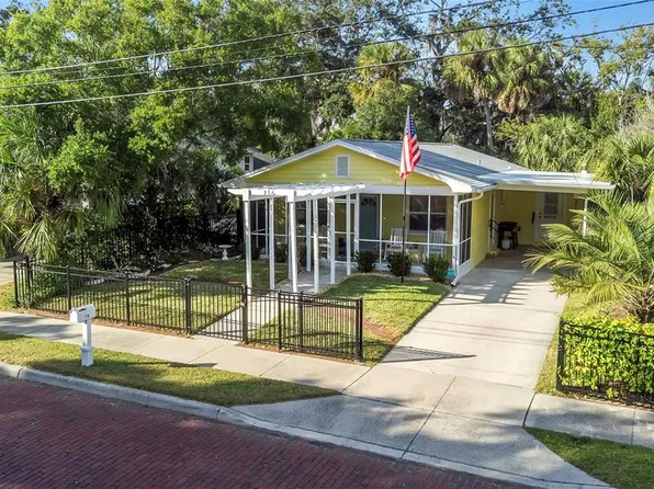 116 Read St, Tarpon Springs, FL 34689