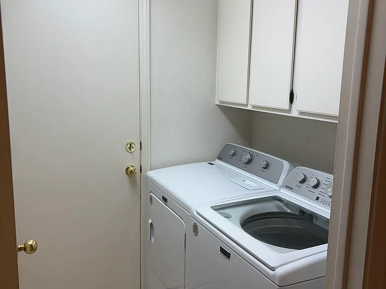 1622 Georgia Ave — Photo 3
