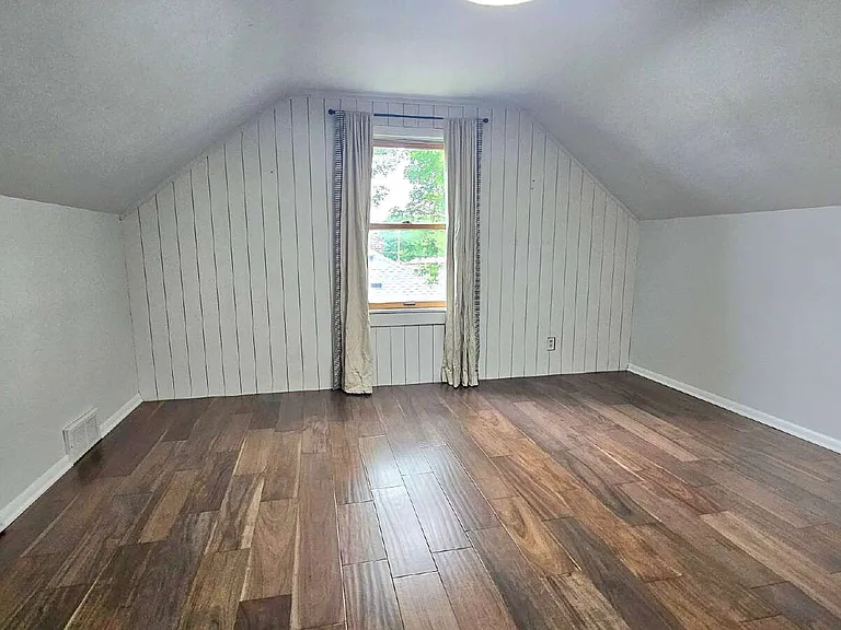 3029 Texas Ave S — Photo 13