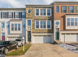 16563 Bramblewood Ln, Woodbridge, VA 22191