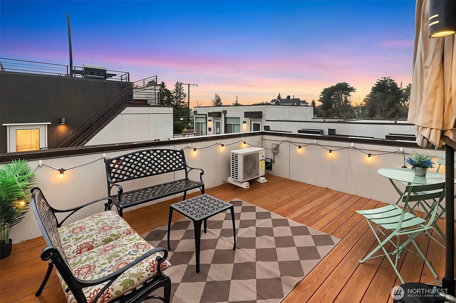 3 bed, 1460 sqft, $1,650 — Photo 1