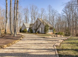 1818 Manakintown Ferry Rd, Midlothian, VA 23113