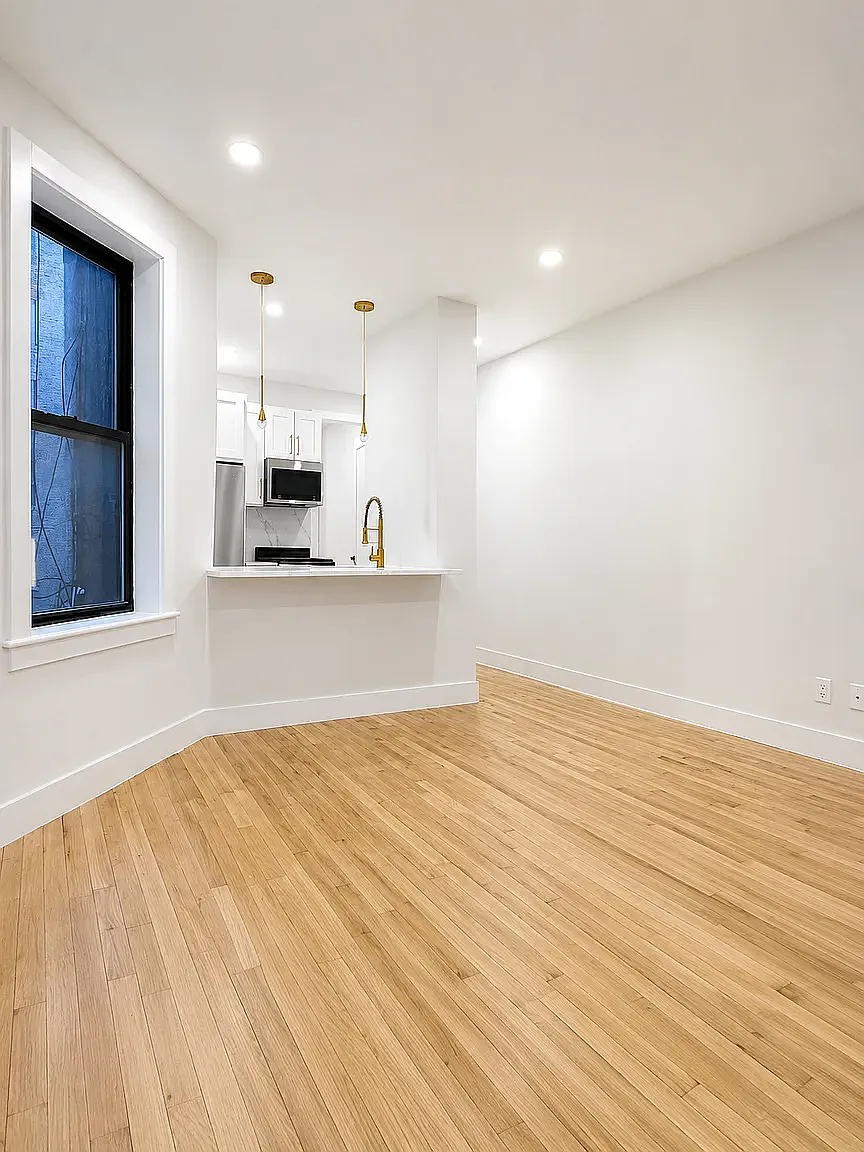 204 West 96th Street — Photo 2