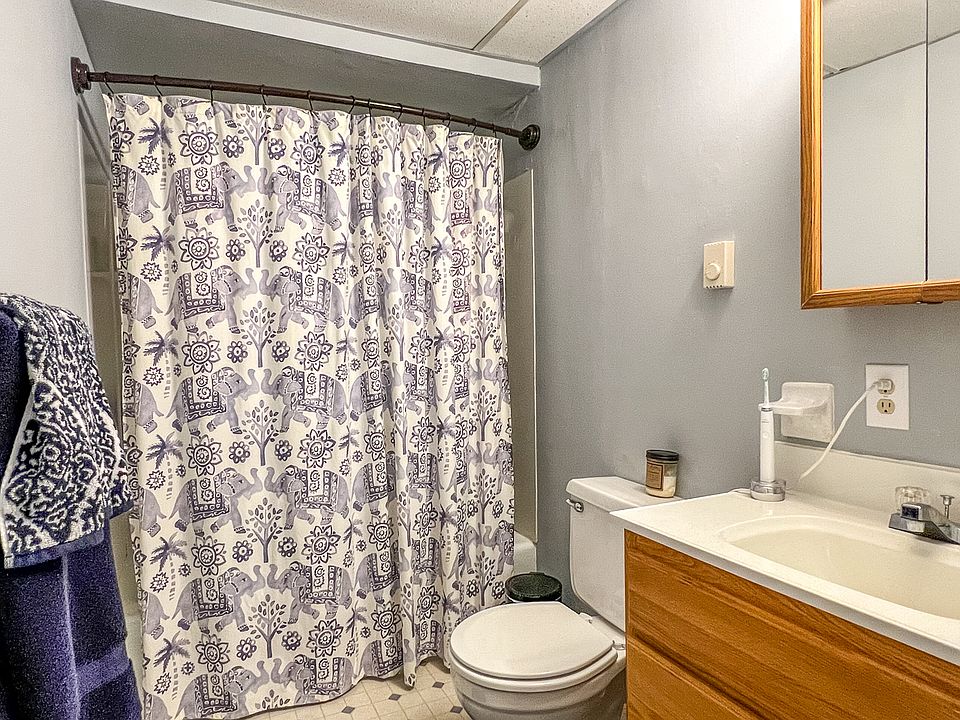 930 Jefferson Street 1 930 Jefferson St Marquette MI Zillow