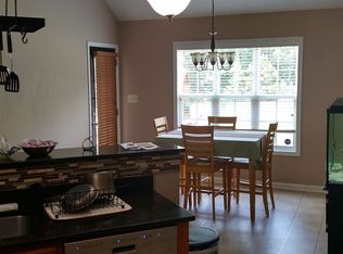 126 McKinley Dr, Raeford, NC 28376