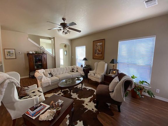 2nd image of 949 Misty Acres Dr #A
