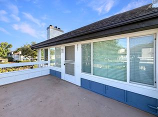 887 Buttercup Rd, Carlsbad, CA 92011