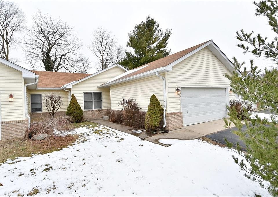 1st image of 7712 Orchard Village Dr