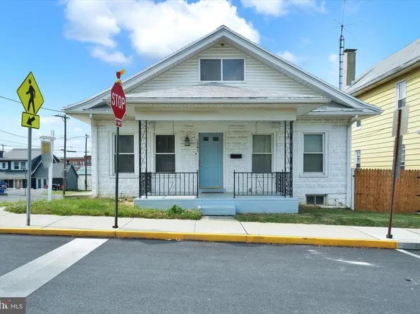 1341 W Poplar St, York, PA 17404