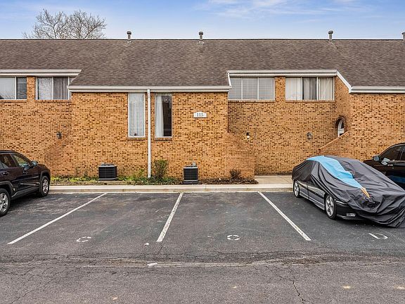 4th image of 115 W Ticonderoga Dr APT C