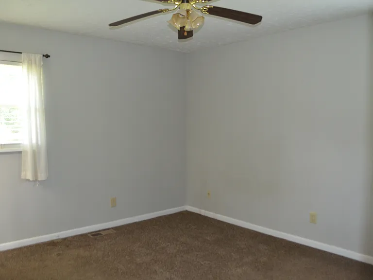 720 Waco Rd — Photo 6