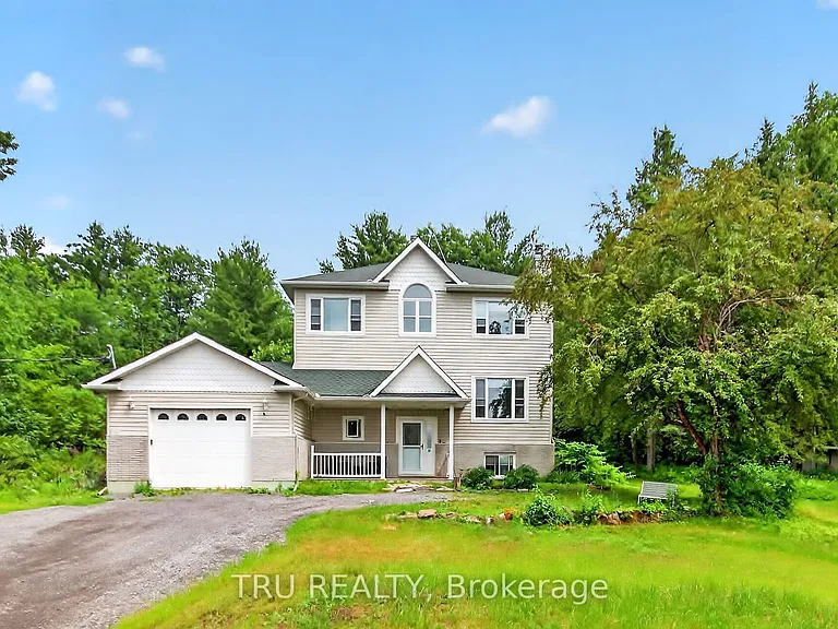 2376 Kinburn Side Rd — Photo 2
