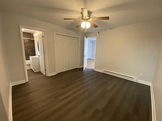 433 Janette Ave SW #8 — Photo 5