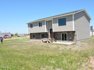 601 Division St, Upton, WY 82730