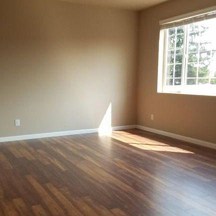5th image of 4017 S Warner St APT D