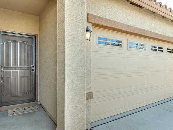 4th image of 18243 W Sunnyslope Ln