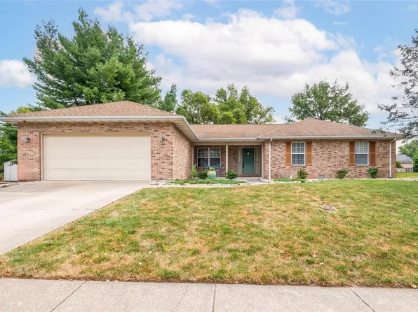 1106 Elisabeth Dr, O Fallon, IL 62269