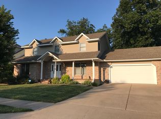 1704 S Fairview Rd, Columbia, MO 65203