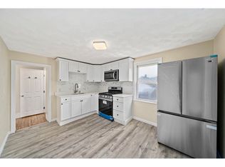 49 Massasoit Ave #A, Hull, MA 02045