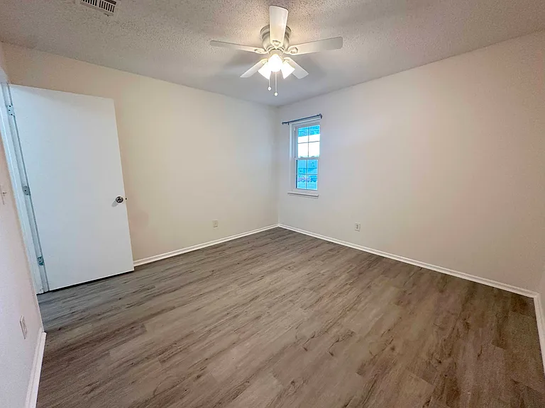 11004 NW Player Dr — Photo 23